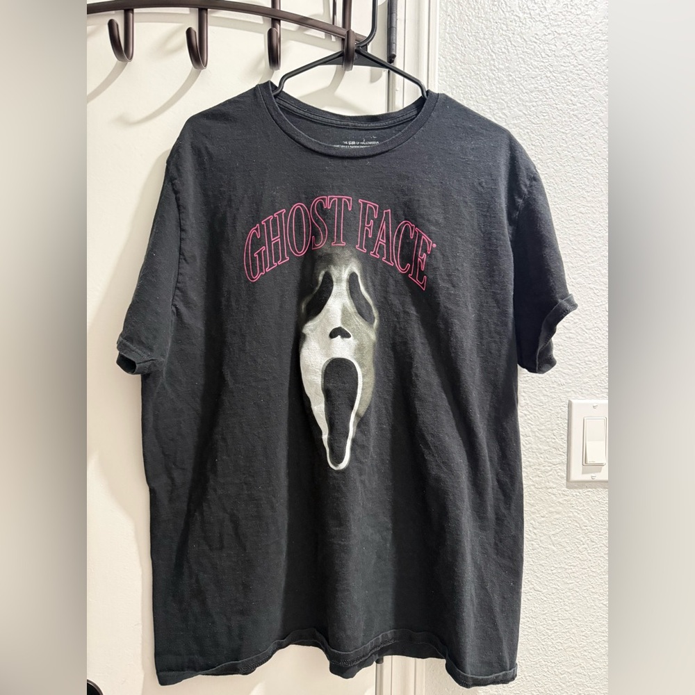 Black Ghost Face Graphic T-Shirt